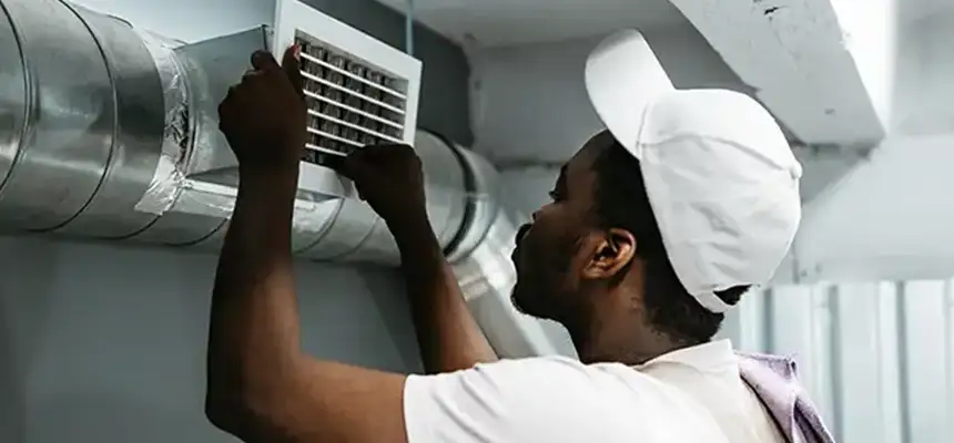 Our Licensed And Insured Cleaners in Oak Ridge, TN